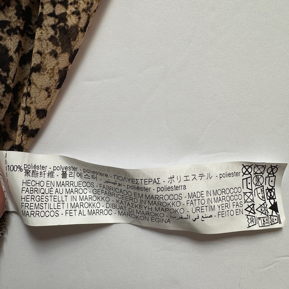 Zara Sheer Snake Print Blouse Long Sleeve Runched Black and Tan Sz M - Picture 3 of 7